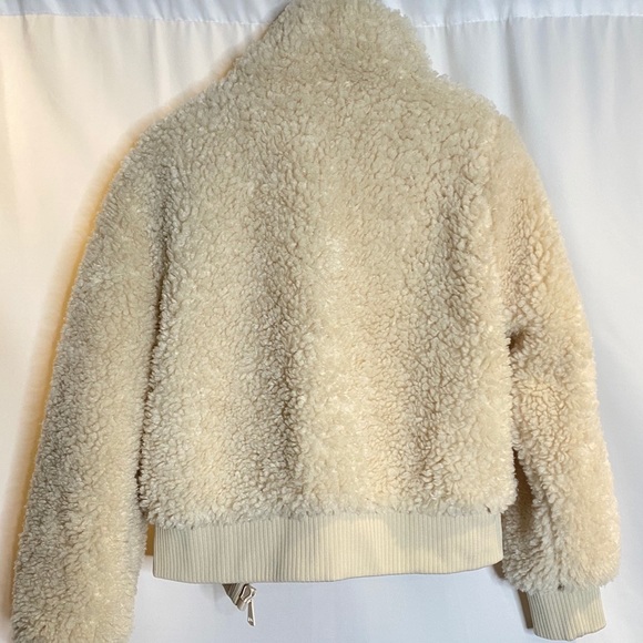 BRAND NEW Zara Fleece Bomber Cream Size Small - Picture 6 of 6